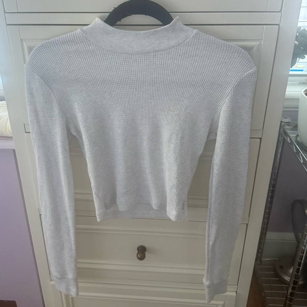 Aritzia Tna Mock Neck Waffle Long Sleeve Size Small